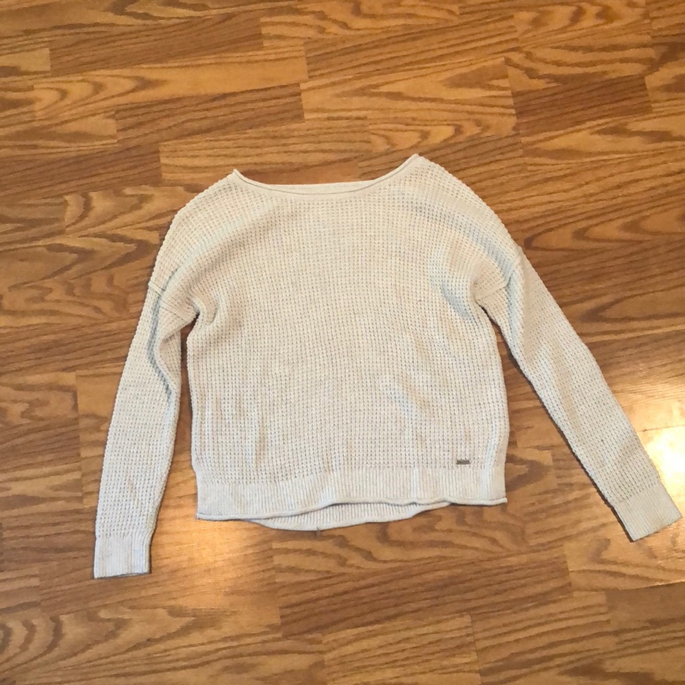 Hollister kintted sweater